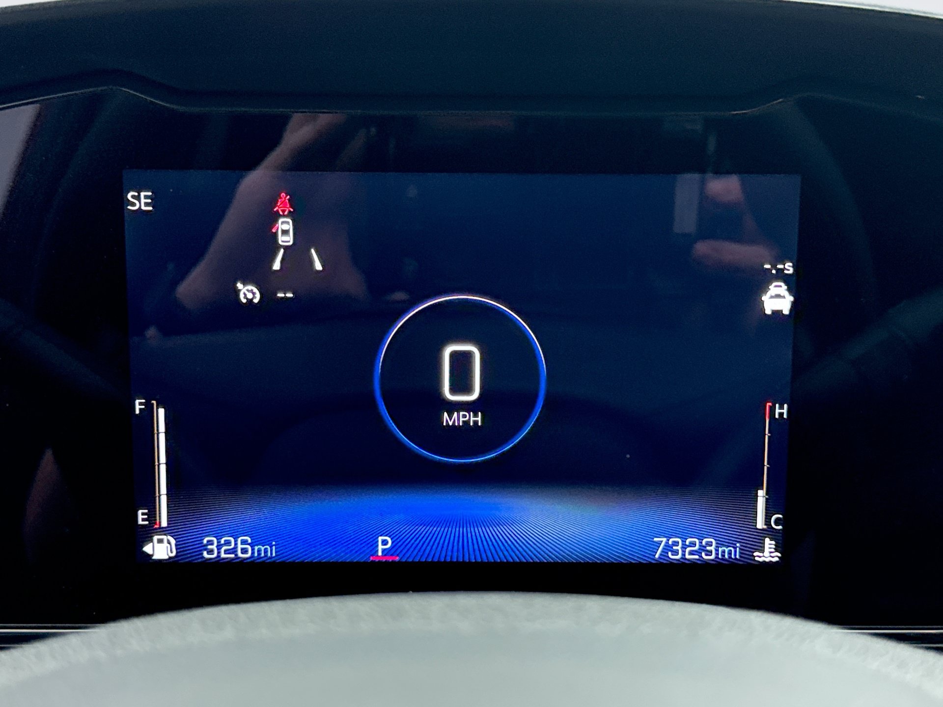 Used 2025 Chevrolet Trax LT FWD image 13