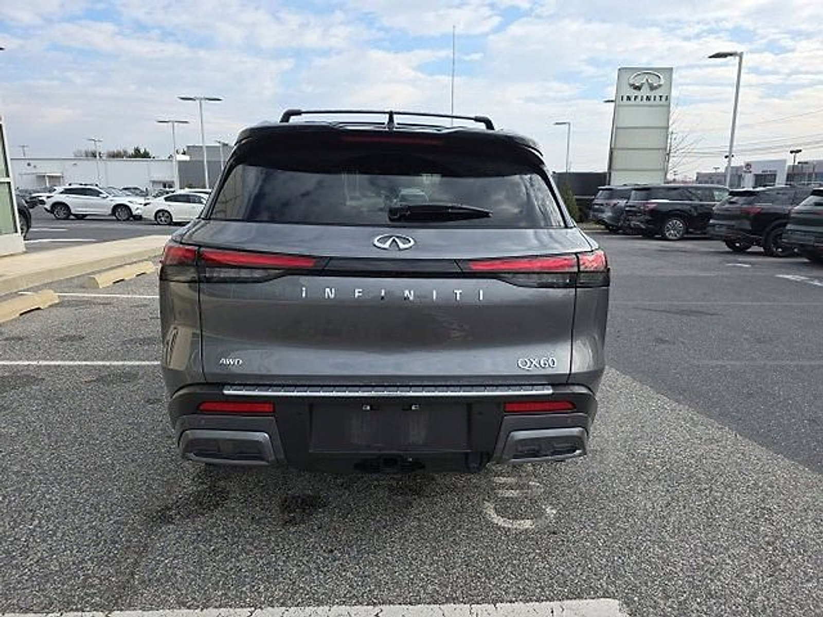 Certified 2025 INFINITI QX60 Autograph w/ Cargo Package AWD/4WD image 6