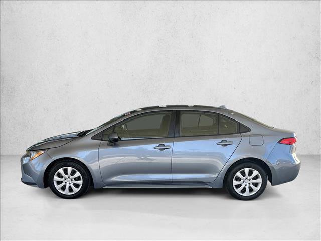 Used 2023 Toyota Corolla LE image 2