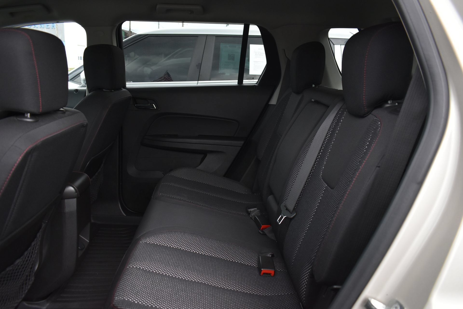 Used 2015 GMC Terrain SLE w/ Convenience Package AWD/4WD image 16