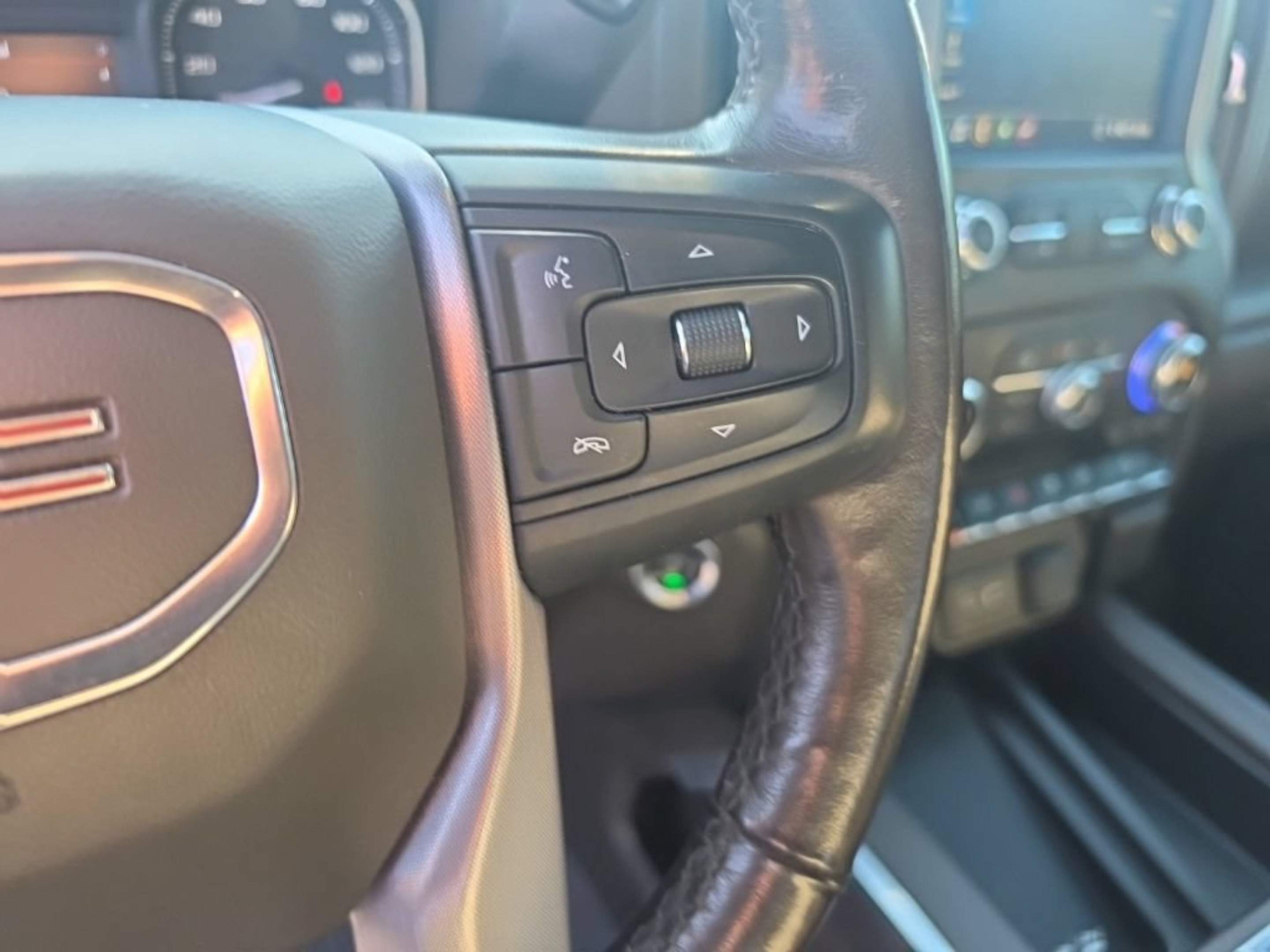 Used 2020 GMC Sierra 1500 SLT w/ SLT Premium Plus Package AWD/4WD image 23