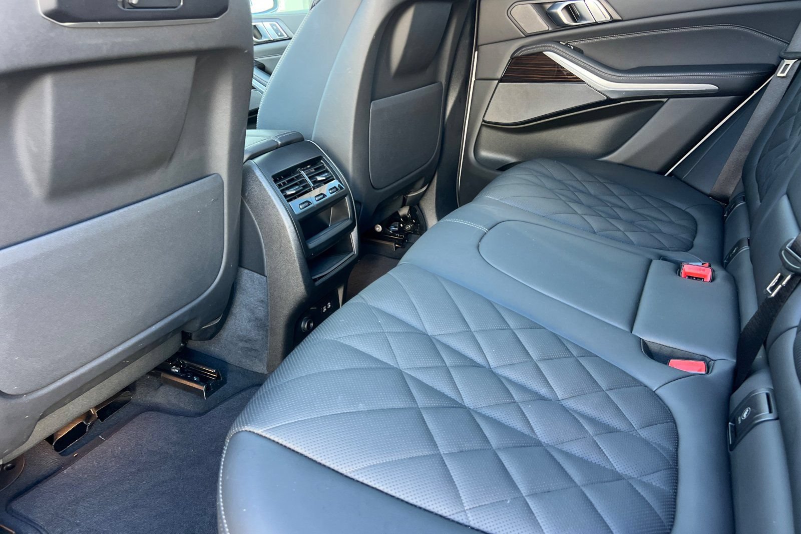 Used 2026 BMW X5 xDrive40i AWD/4WD image 13