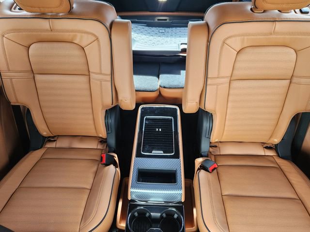 New 2026 Lincoln Aviator Black Label w/ Dynamic Handling Package image 14