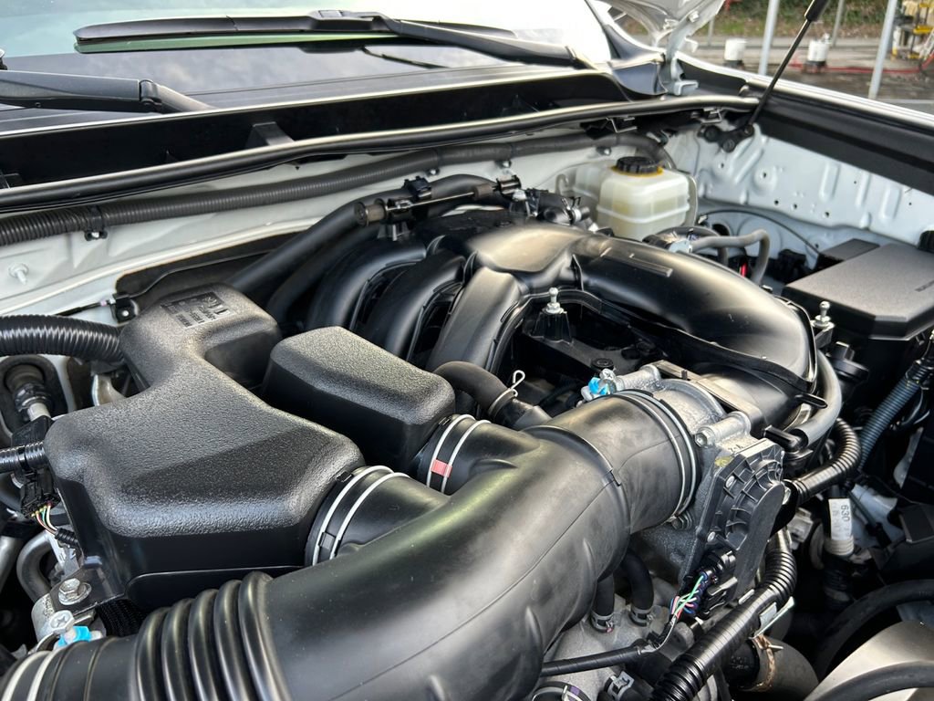 Used 2016 Toyota 4Runner SR5 image 30