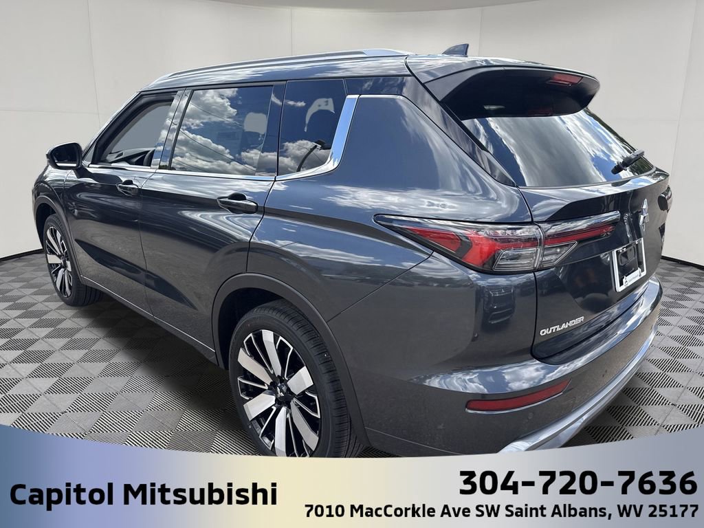 New 2025 Mitsubishi Outlander SEL image 7