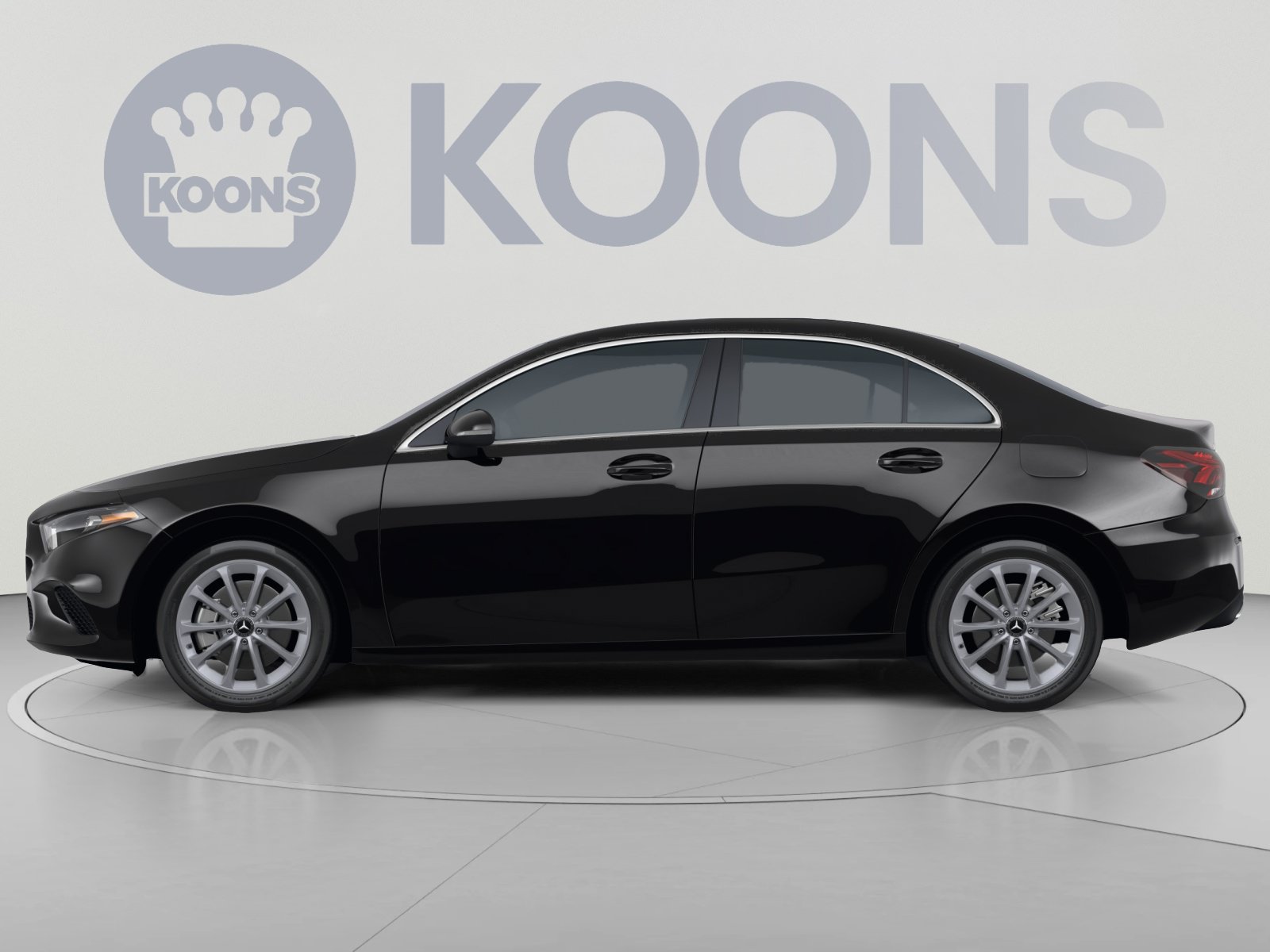 Used 2021 Mercedes-Benz A 220 4MATIC image 2