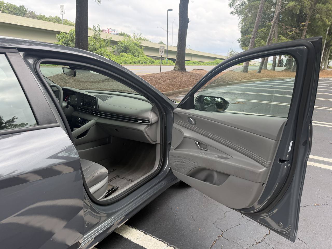 Used 2026 Hyundai Elantra Sport FWD image 16