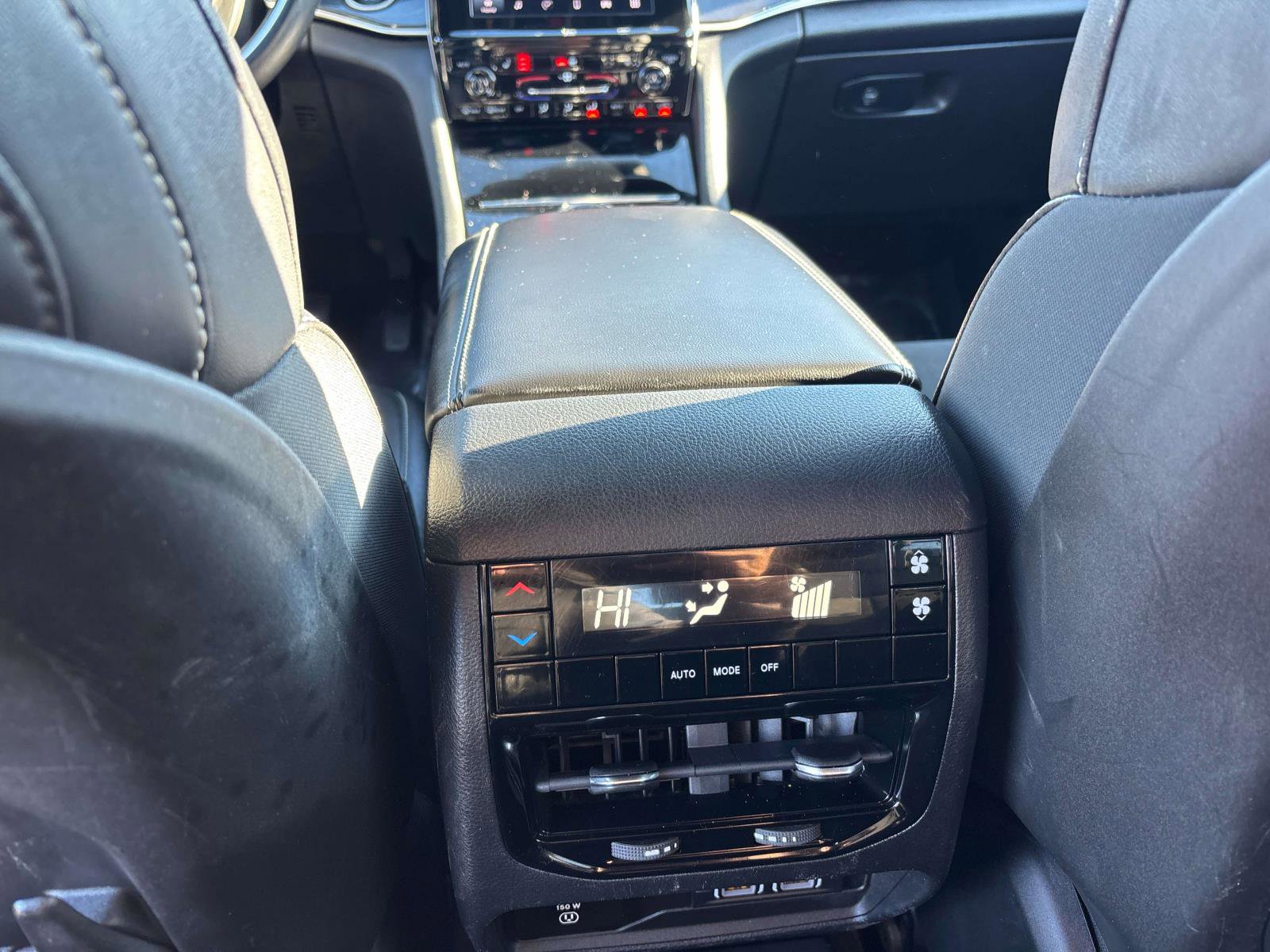 Certified 2022 Jeep Grand Cherokee L Laredo image 10