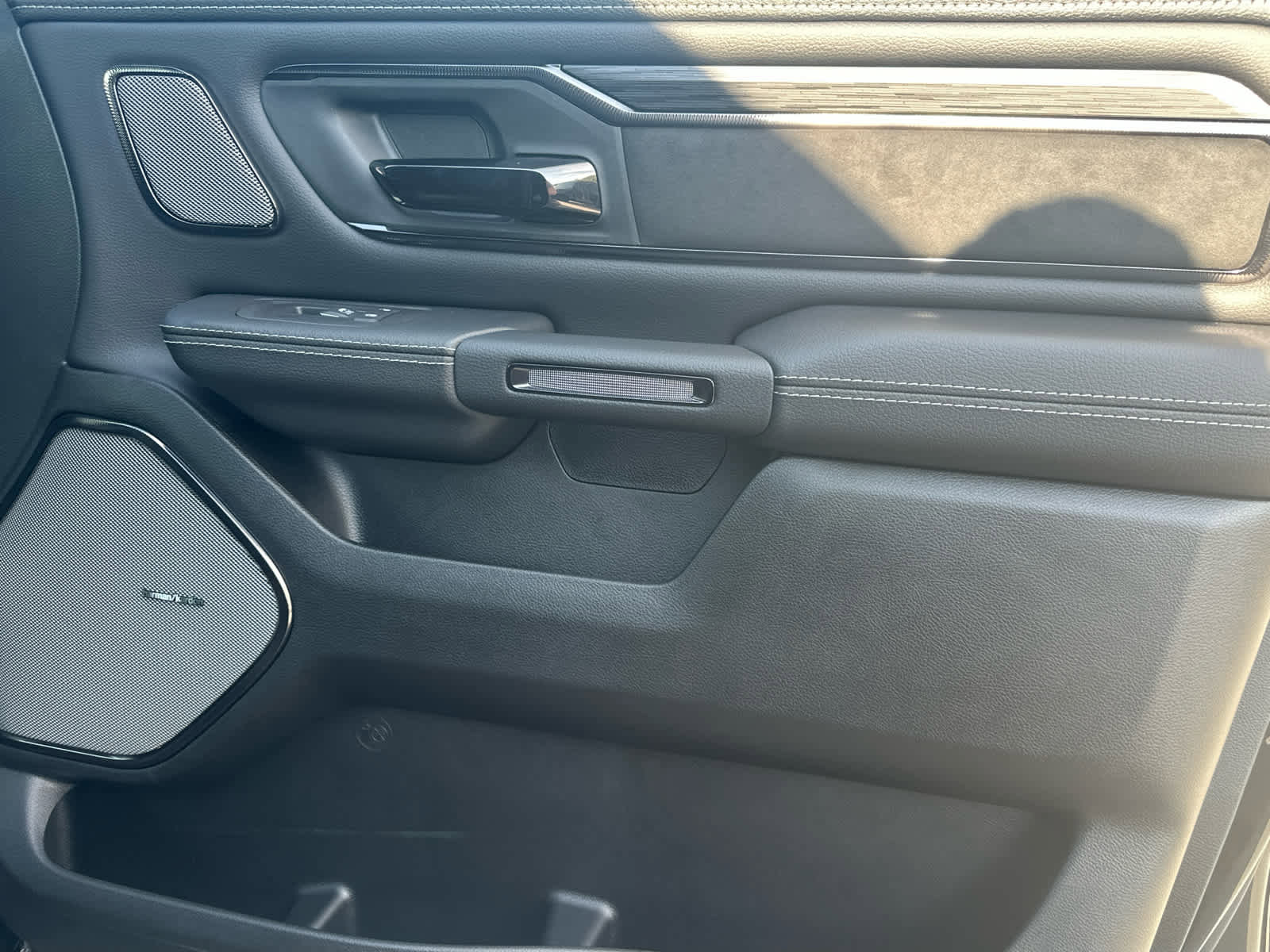 New 2026 RAM 1500 Rebel w/ G/T Package image 27