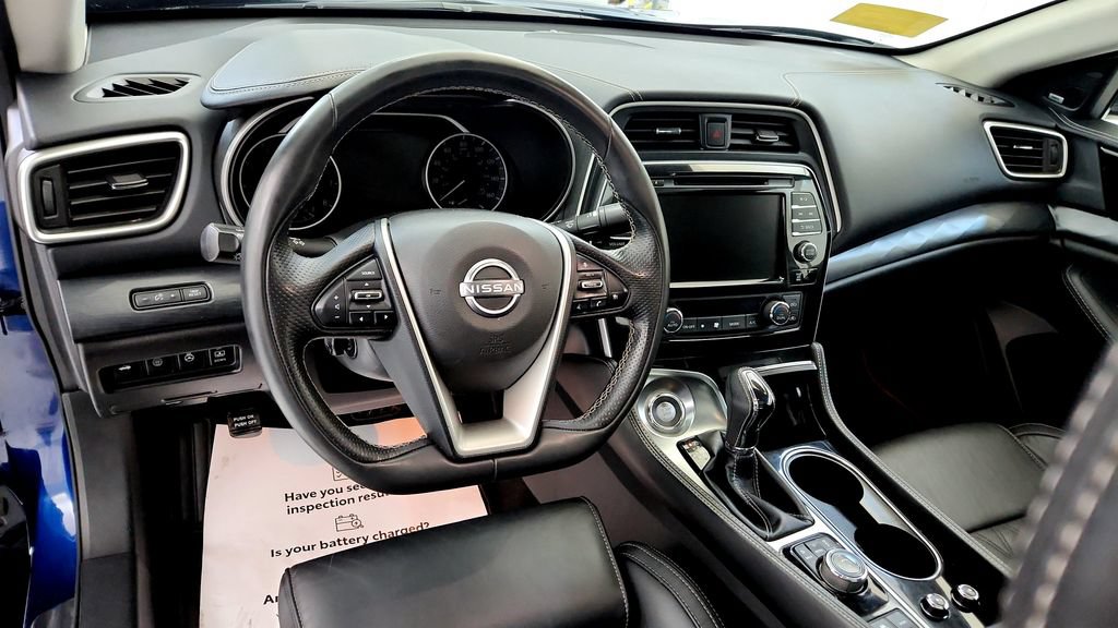 Used 2023 Nissan Maxima Platinum w/ Sport Mat Group FWD image 24