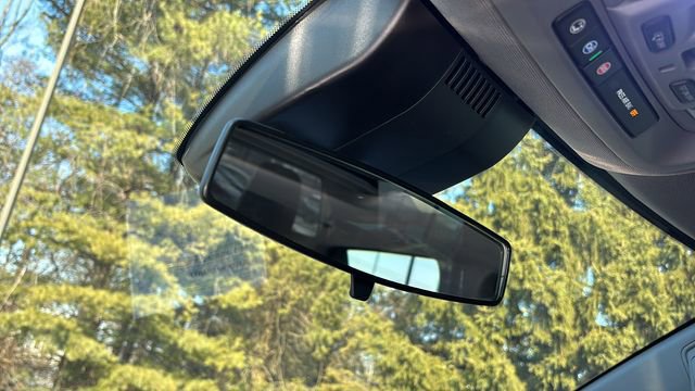 Used 2024 Chevrolet Silverado 1500 LT Trail Boss w/ LT Trail Boss Premium Package image 32