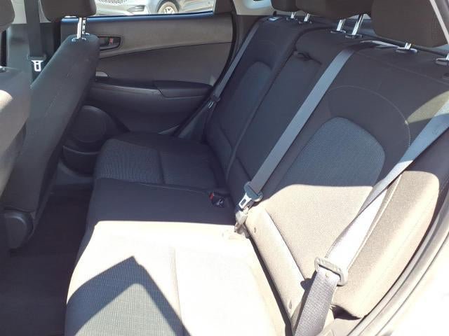 Used 2022 Hyundai Kona SEL AWD/4WD image 16