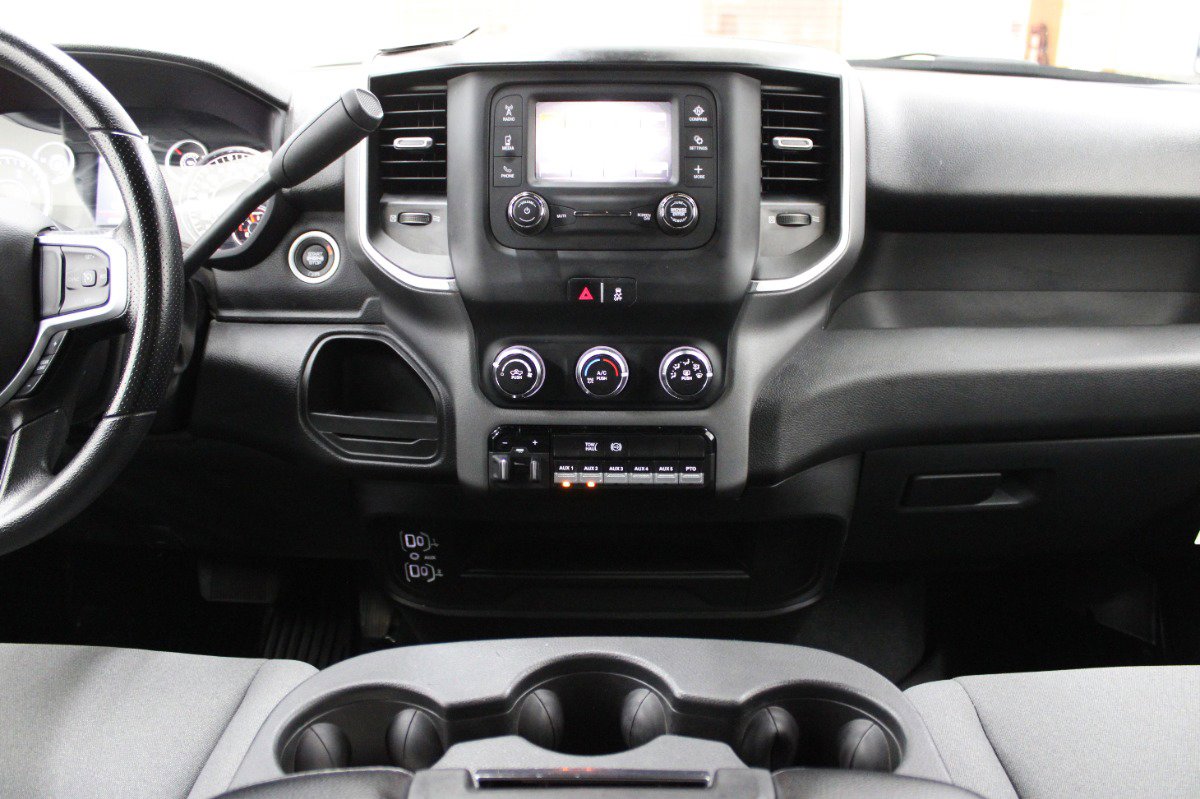 Used 2024 RAM 3500 SLT w/ Quick Order Package 2YG SLT AWD/4WD image 19