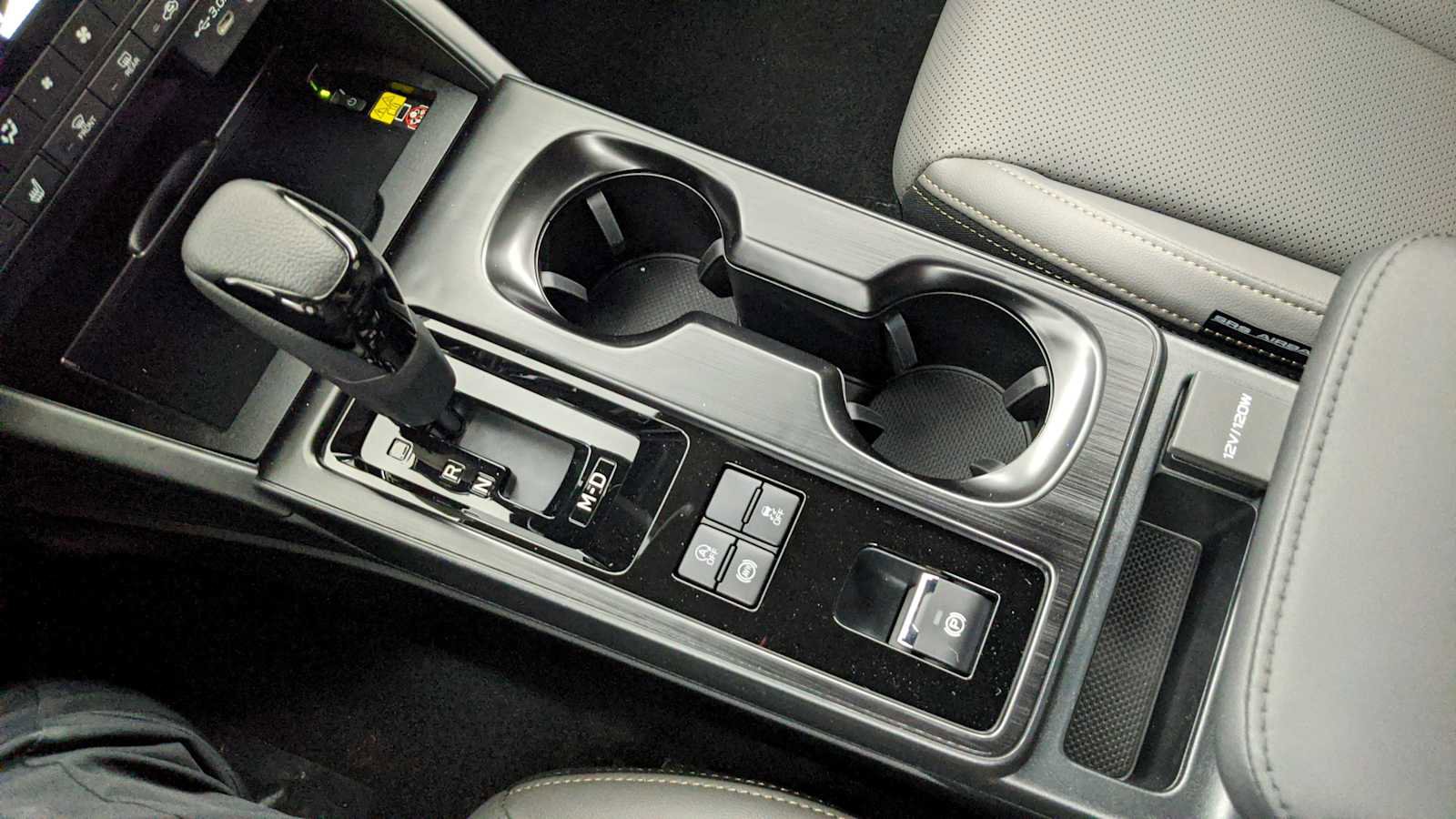 New 2026 Subaru Outback Limited image 18