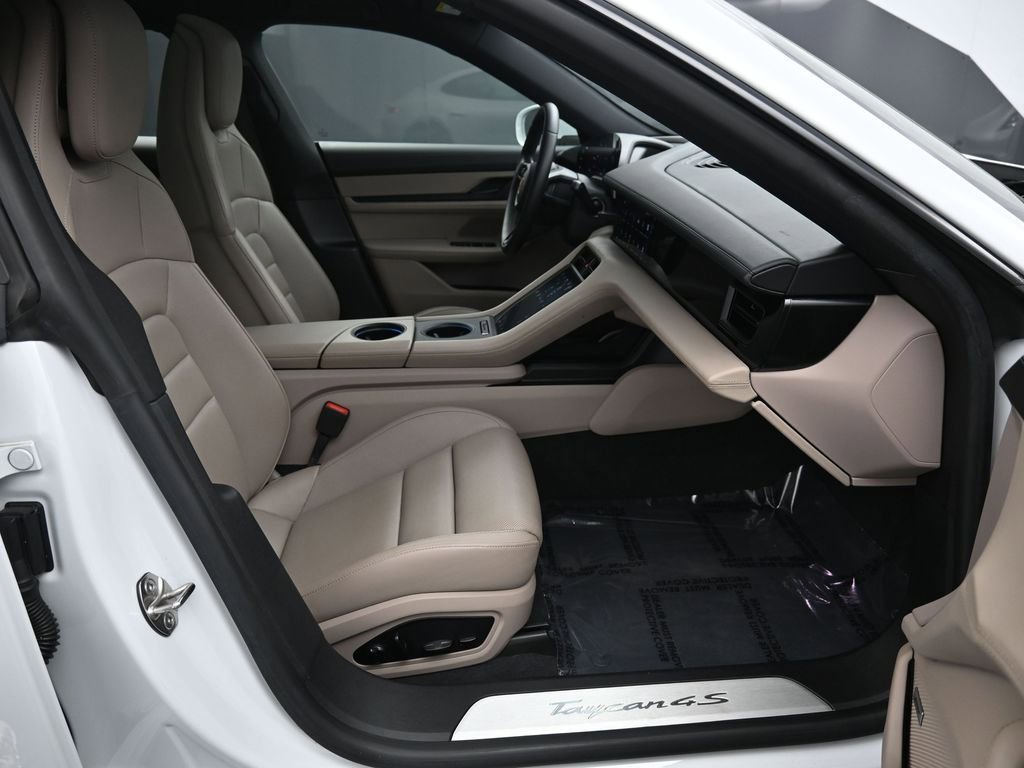 Certified 2020 Porsche Taycan 4S image 28