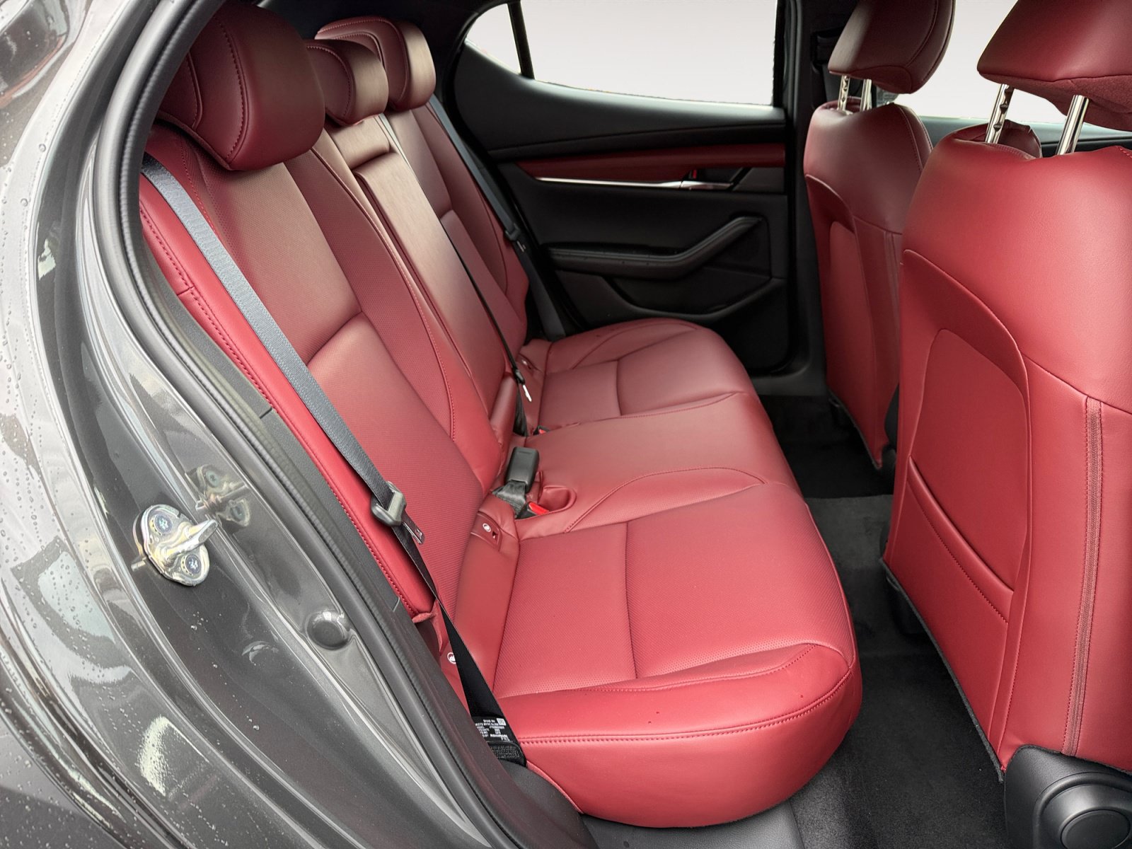 New 2026 MAZDA MAZDA3 2.5 S Hatchback w/ Premium Pkg FWD image 18