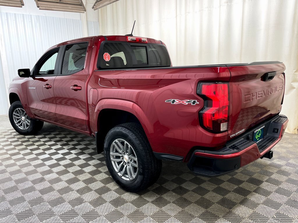 Certified 2024 Chevrolet Colorado LT w/ LT Convenience Package II image 18