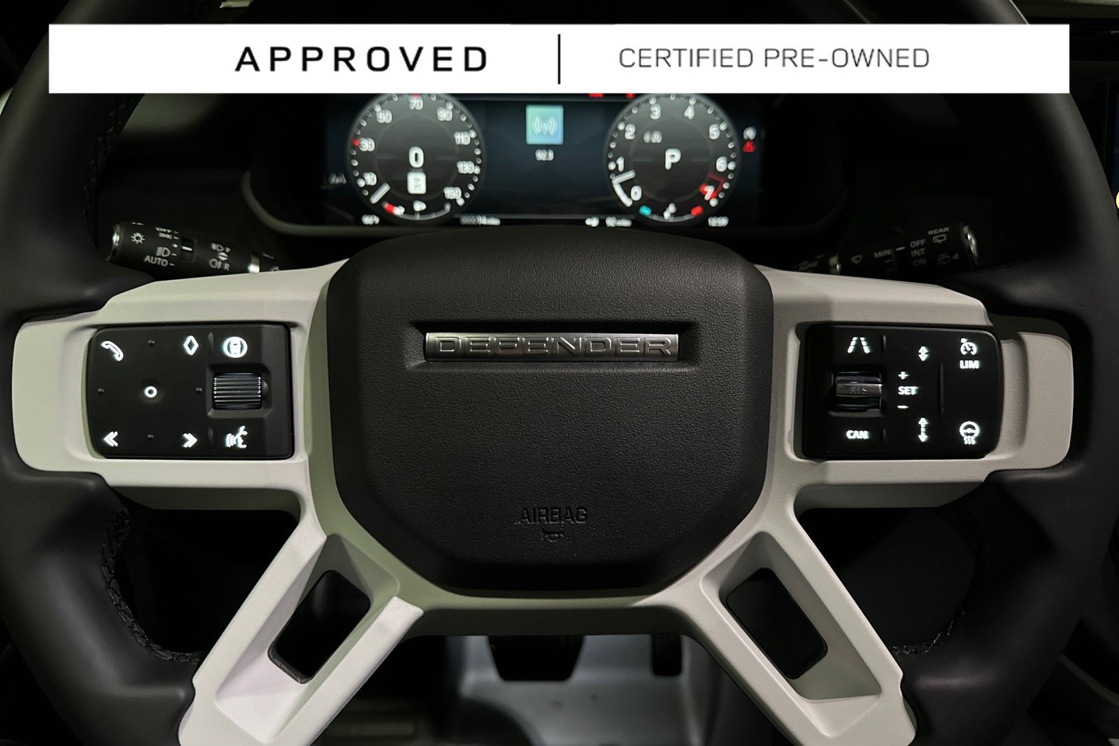Used 2025 Land Rover Defender 130 X-Dynamic SE AWD/4WD image 10