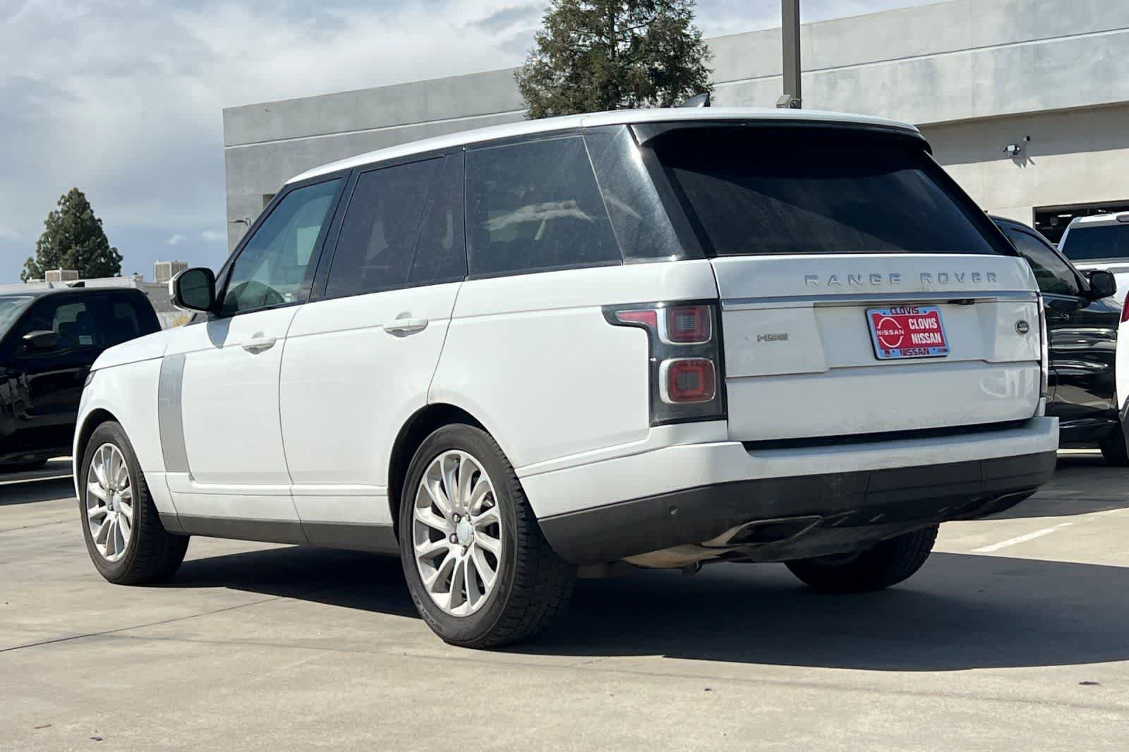 Used 2019 Land Rover Range Rover HSE image 7