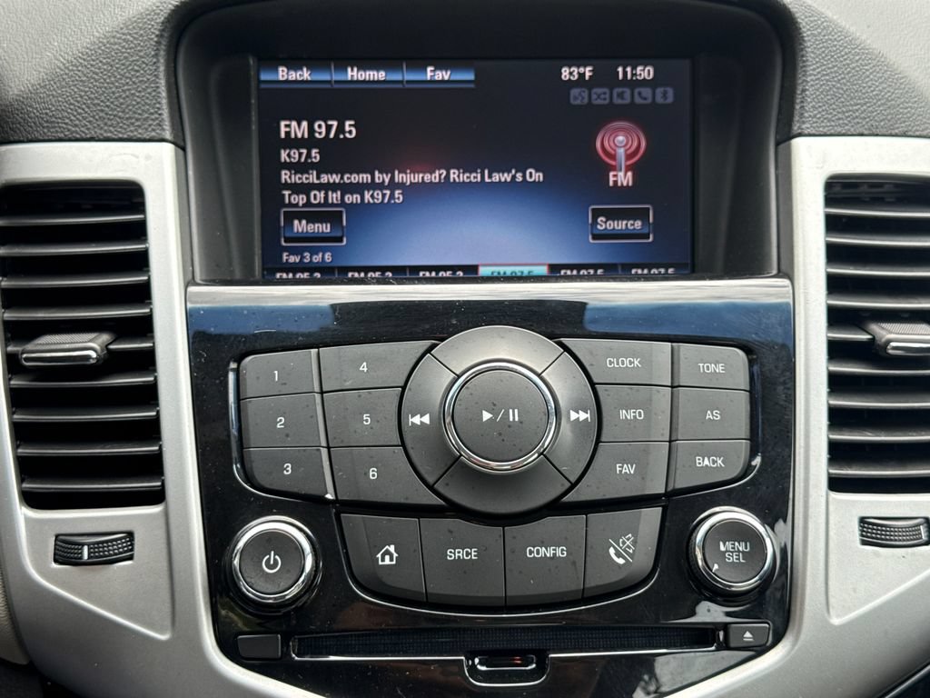 Used 2015 Chevrolet Cruze LT w/ Technology Package FWD image 25