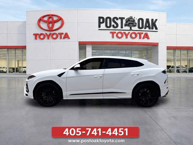 Used 2020 Lamborghini Urus AWD/4WD image 3