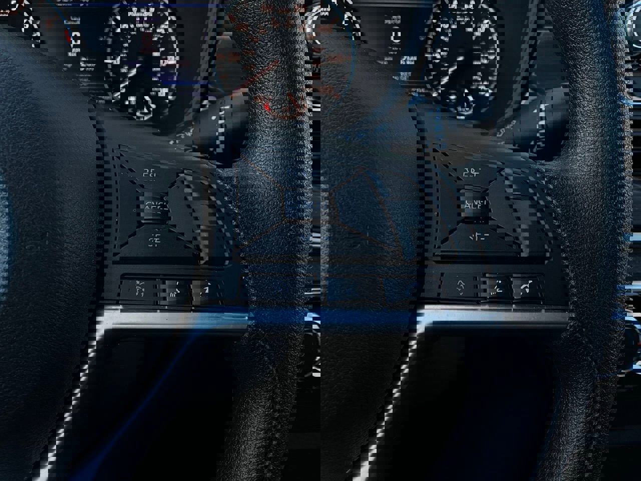 Used 2025 Nissan Altima 2.5 SV image 33