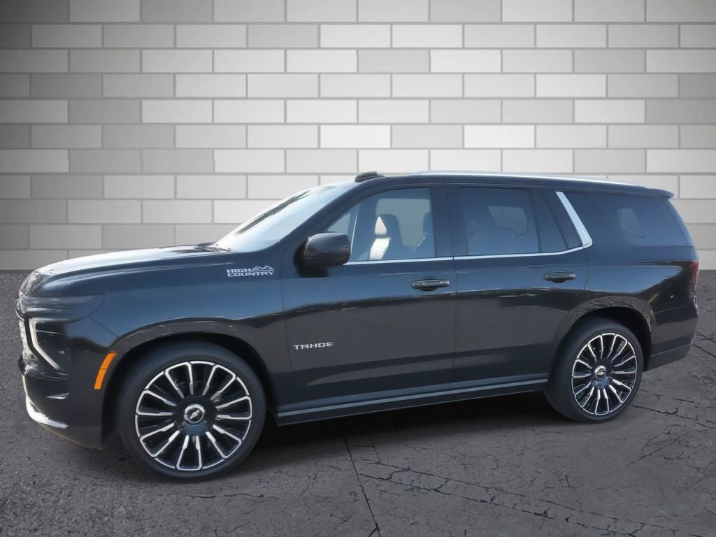 Used 2025 Chevrolet Tahoe High Country image 2