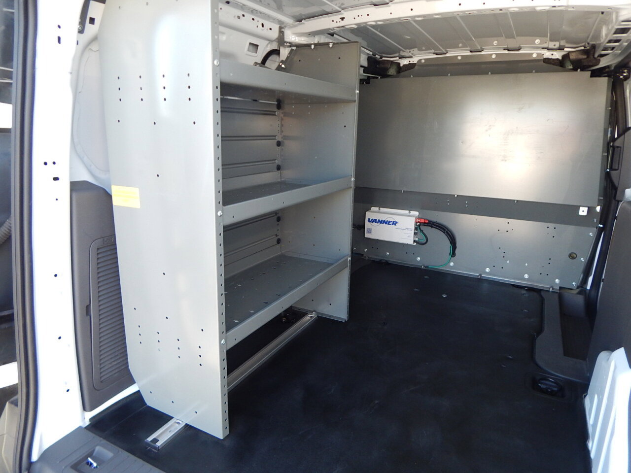 Used 2020 Ford Transit Connect XL image 3