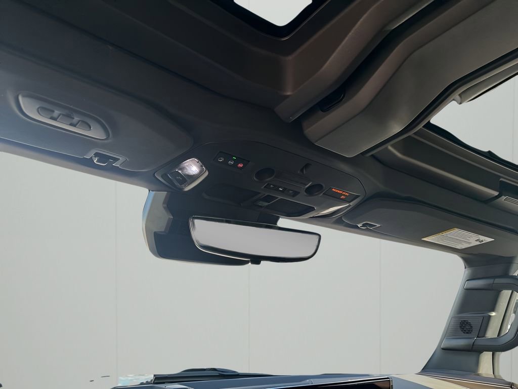 New 2025 GMC Hummer EV 2X image 35