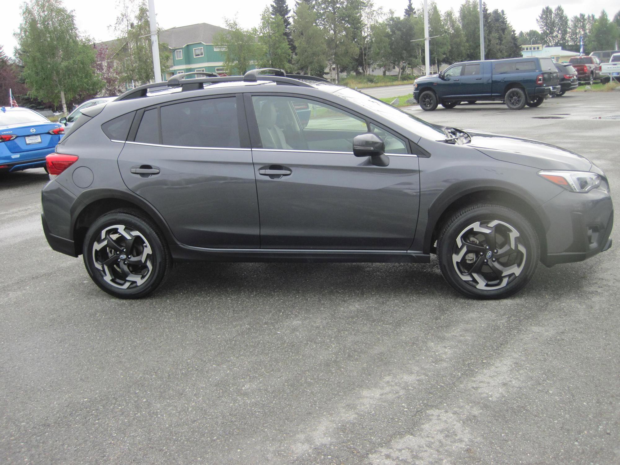 Used 2023 Subaru Crosstrek 2.5i Limited image 3