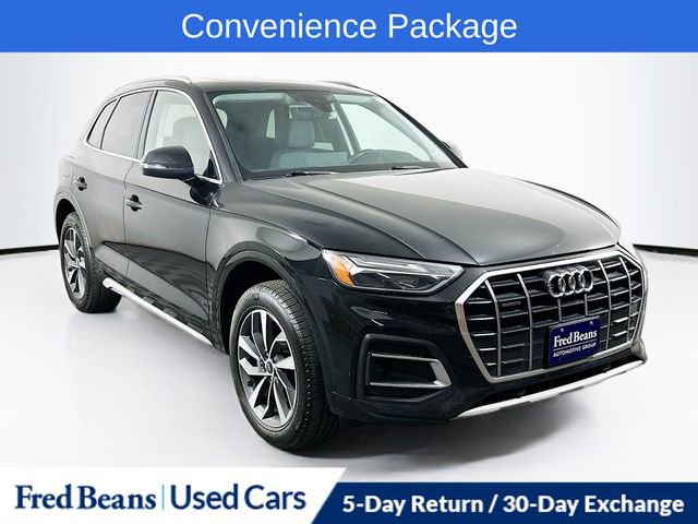 Used 2021 Audi Q5 2.0T Premium w/ Convenience Package image 1