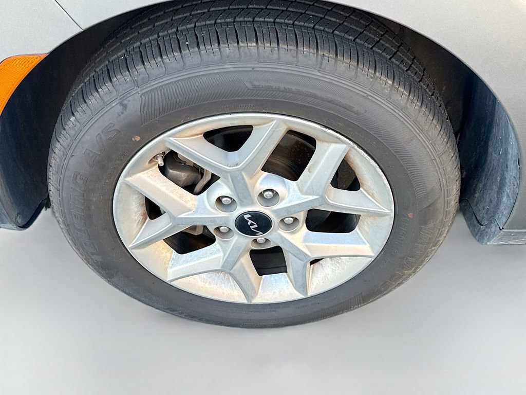 Used 2024 Kia Soul LX w/ Option Group 015 image 31