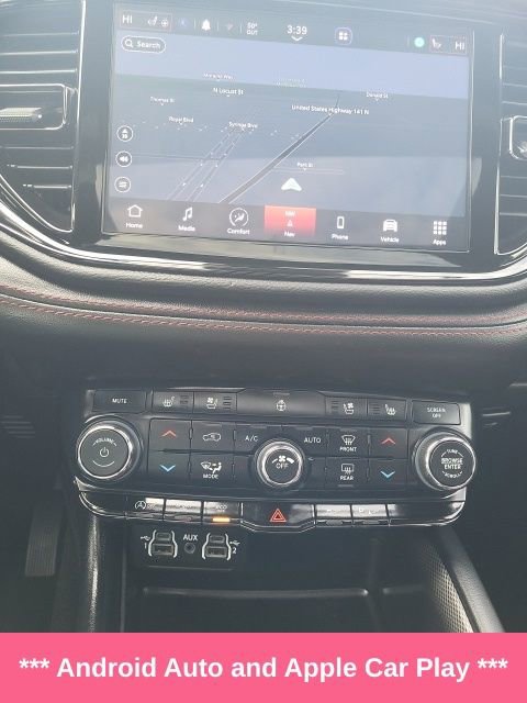 Used 2024 Dodge Durango GT image 12