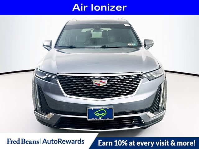 Used 2022 Cadillac XT6 Premium Luxury AWD/4WD image 2