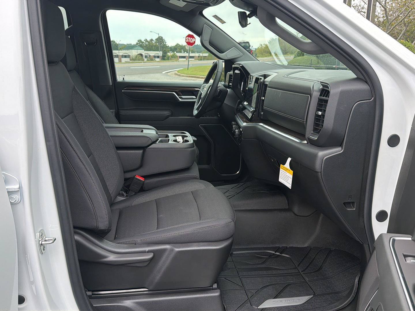 New 2026 Chevrolet Silverado 1500 LT w/ Protection Package AWD/4WD image 13
