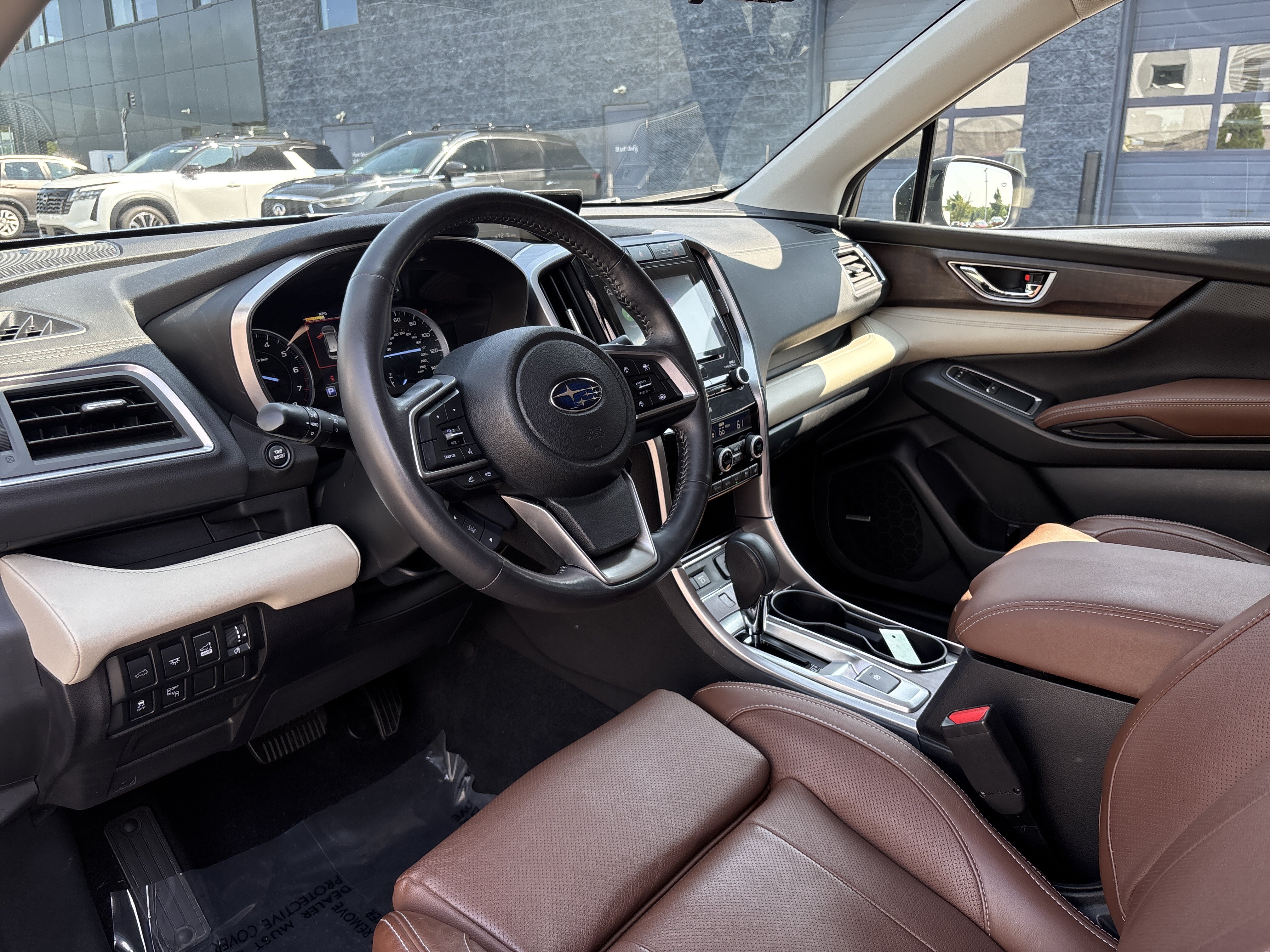Used 2021 Subaru Ascent Touring AWD/4WD image 4