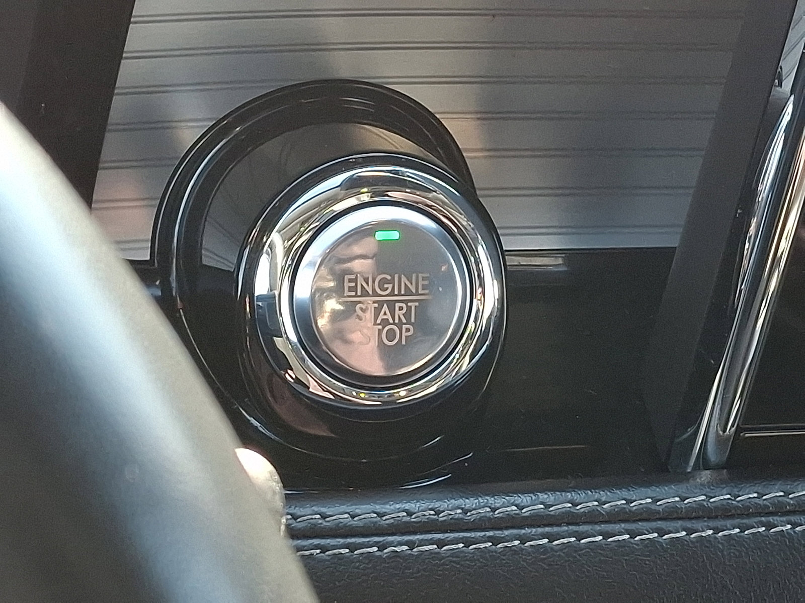 Used 2020 Lincoln Corsair FWD image 30