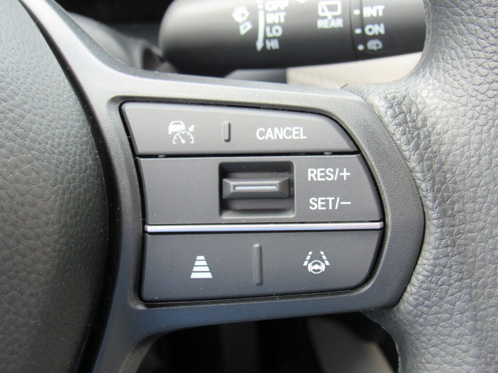 Certified 2024 Honda HR-V LX image 12