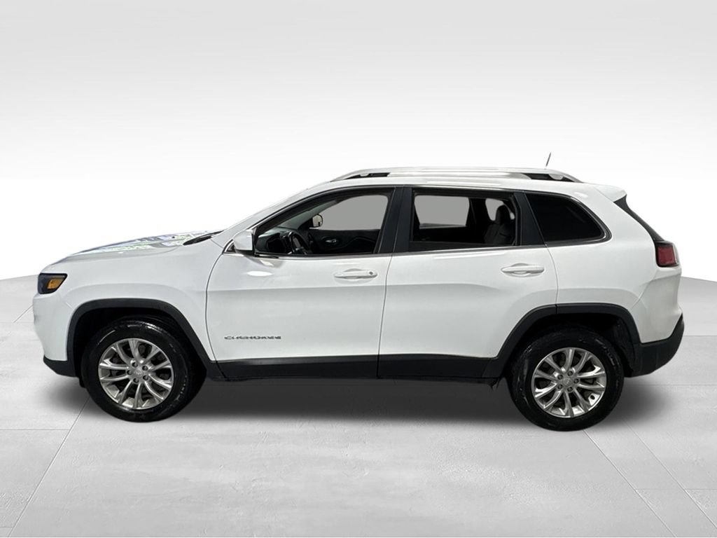 Used 2019 Jeep Cherokee Latitude w/ Cold Weather Group AWD/4WD image 7