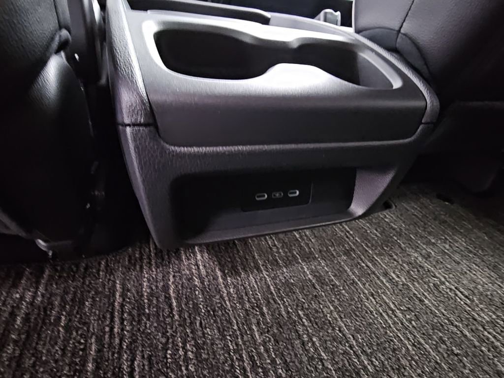 New 2026 Honda Odyssey Touring image 33