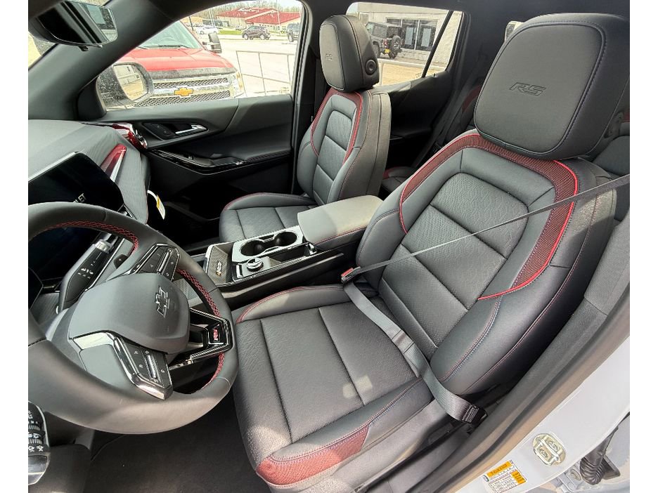 New 2026 Chevrolet Equinox RS w/ Convenience Package III image 6