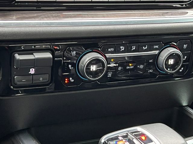 Used 2022 Chevrolet Silverado 1500 LTZ image 34