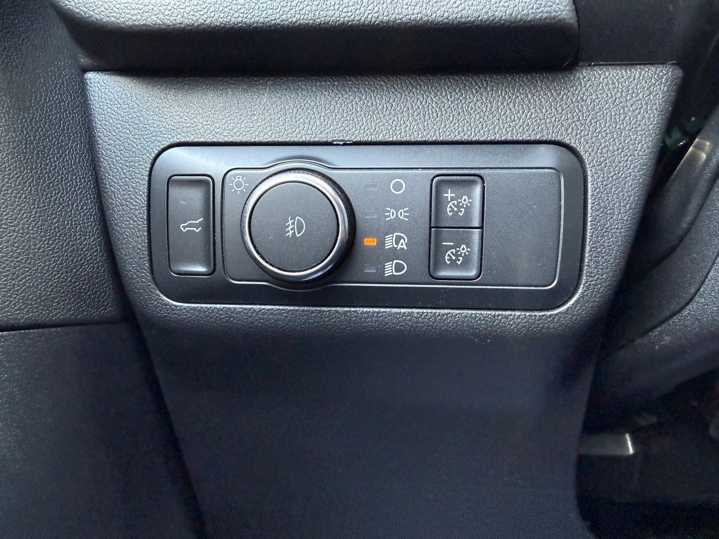 Certified 2022 Ford Escape SEL image 21