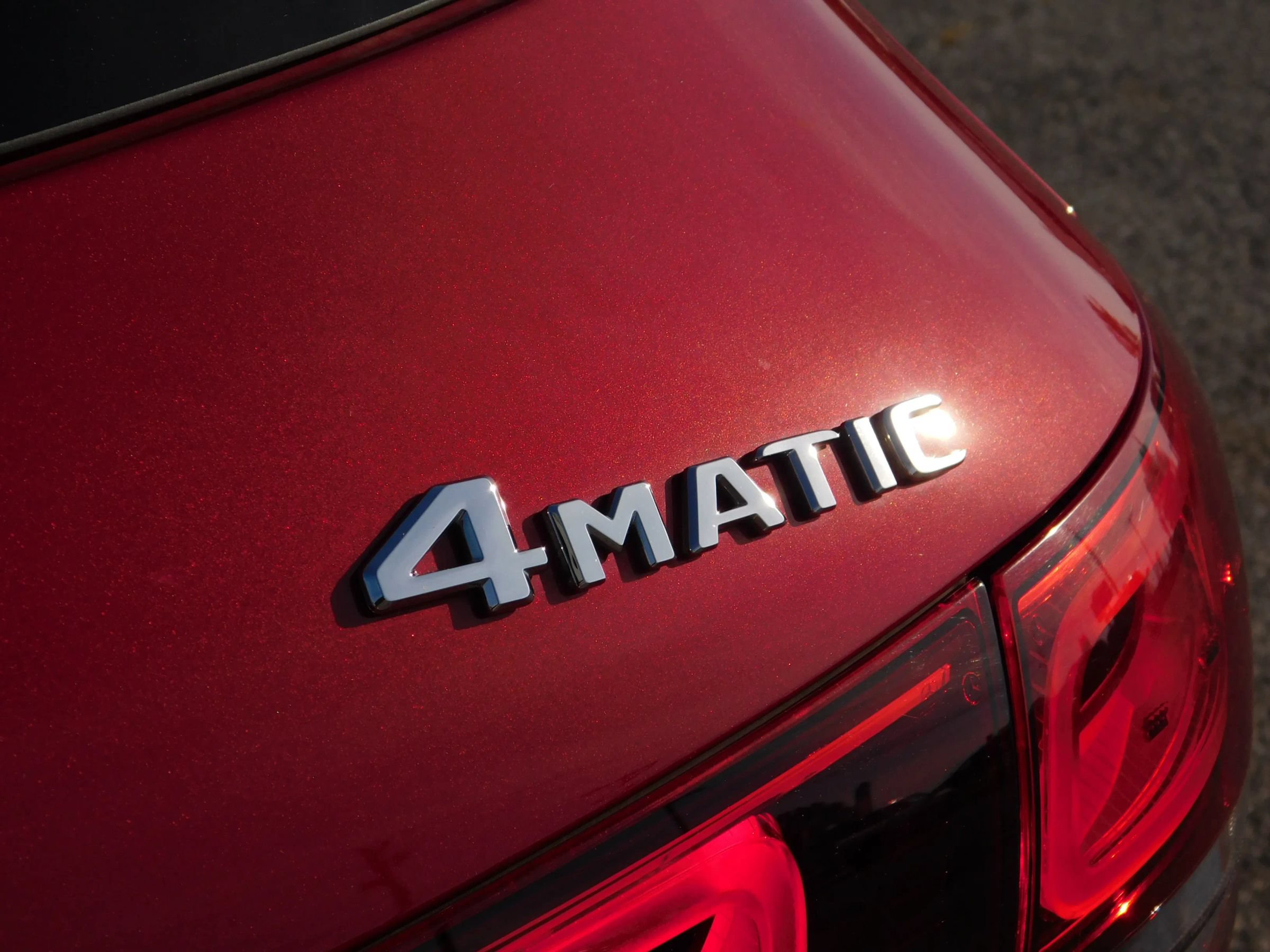 Used 2023 Mercedes-Benz GLA 250 4MATIC w/ Premium Package image 6