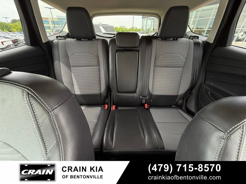 Used 2019 Ford Escape SE FWD image 30