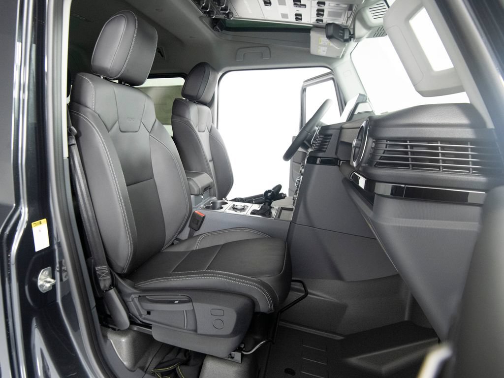 New 2026 INEOS Grenadier Fieldmaster Edition AWD/4WD image 33