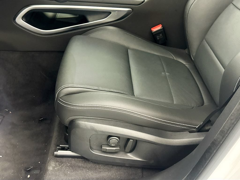 New 2026 Jaguar F-PACE R-Dynamic S AWD/4WD image 18