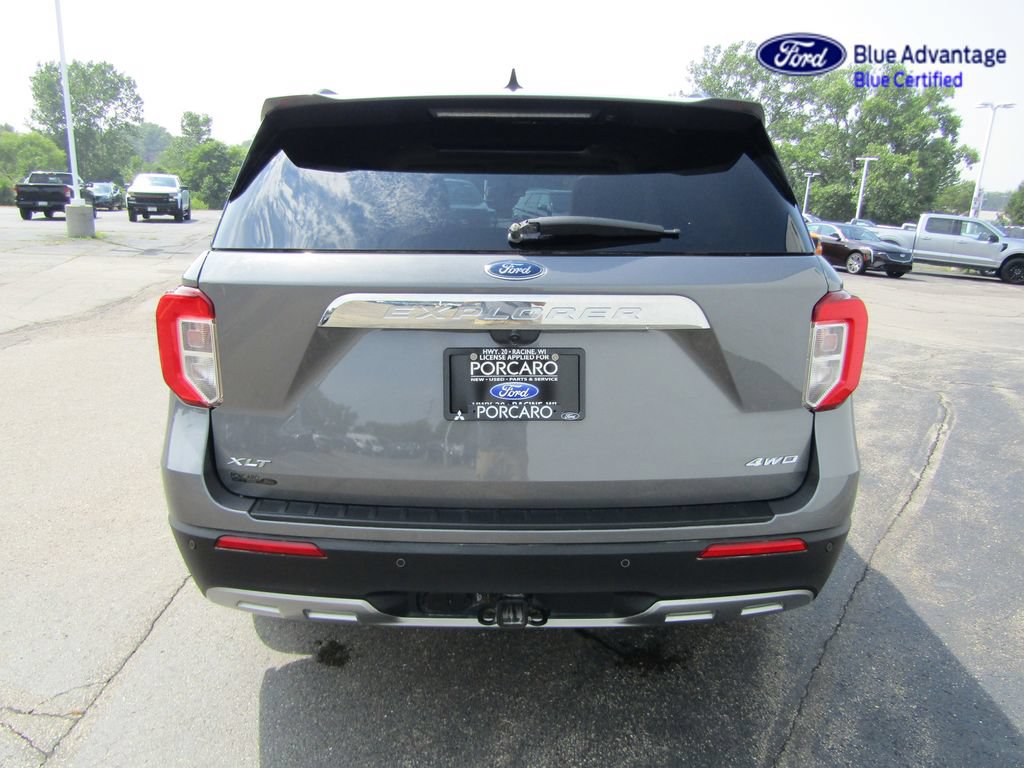 Certified 2024 Ford Explorer XLT w/ Equipment Group 202A AWD/4WD image 8