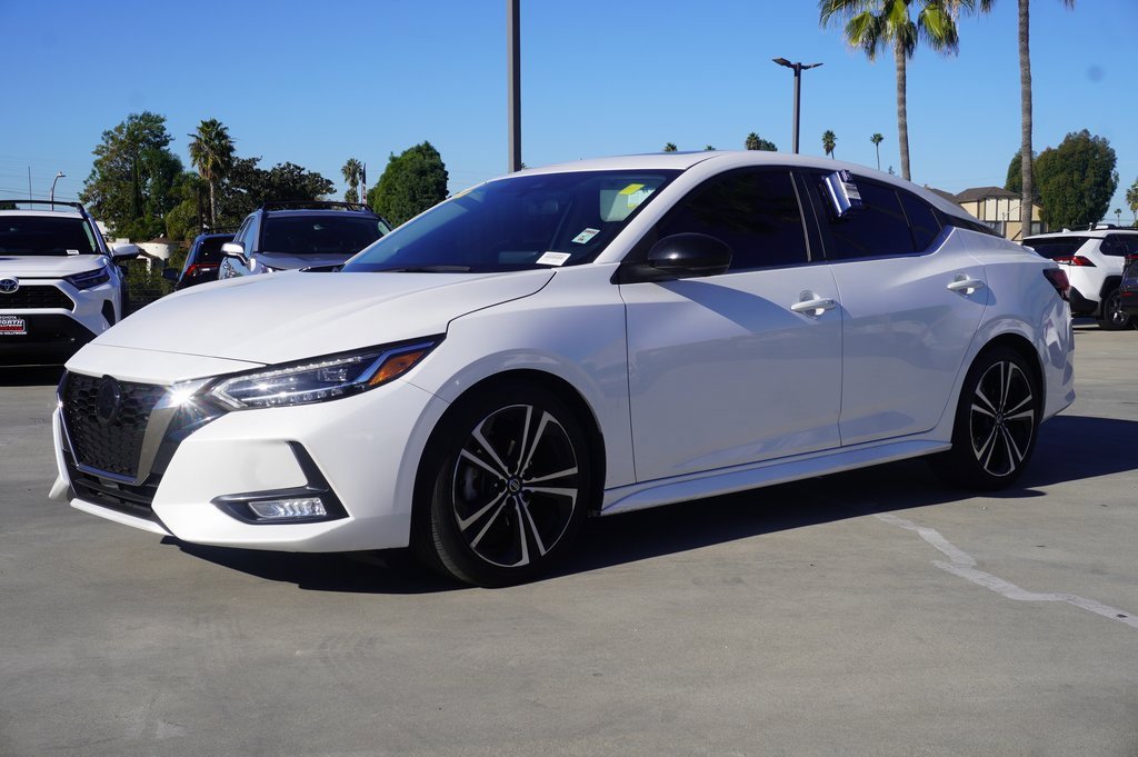 Used 2023 Nissan Sentra SR w/ SR Premium Package image 4