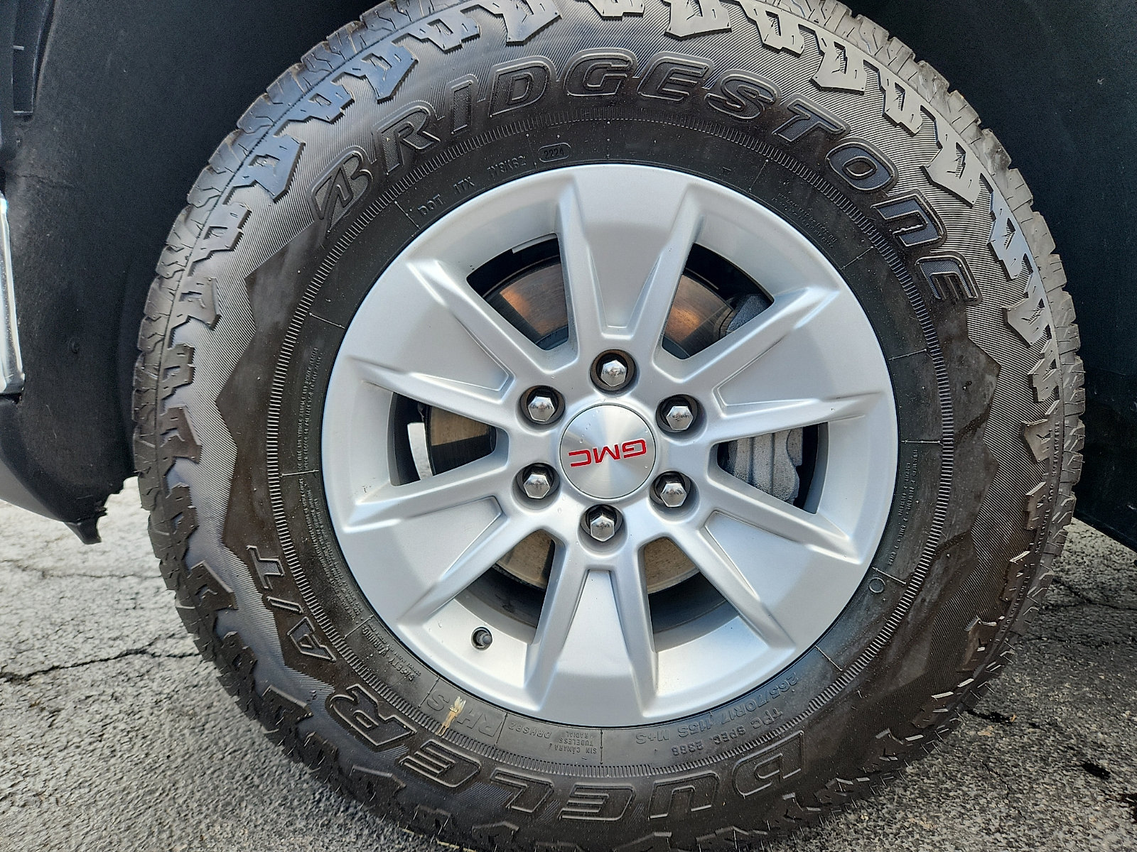 Used 2024 GMC Sierra 1500 Pro w/ Pro Value Package AWD/4WD image 11
